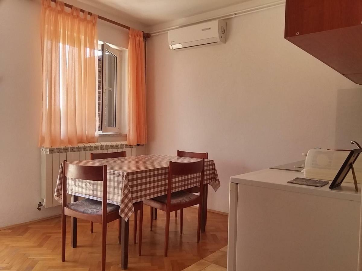 Apartments Katarina Novi Vinodolski Exterior foto